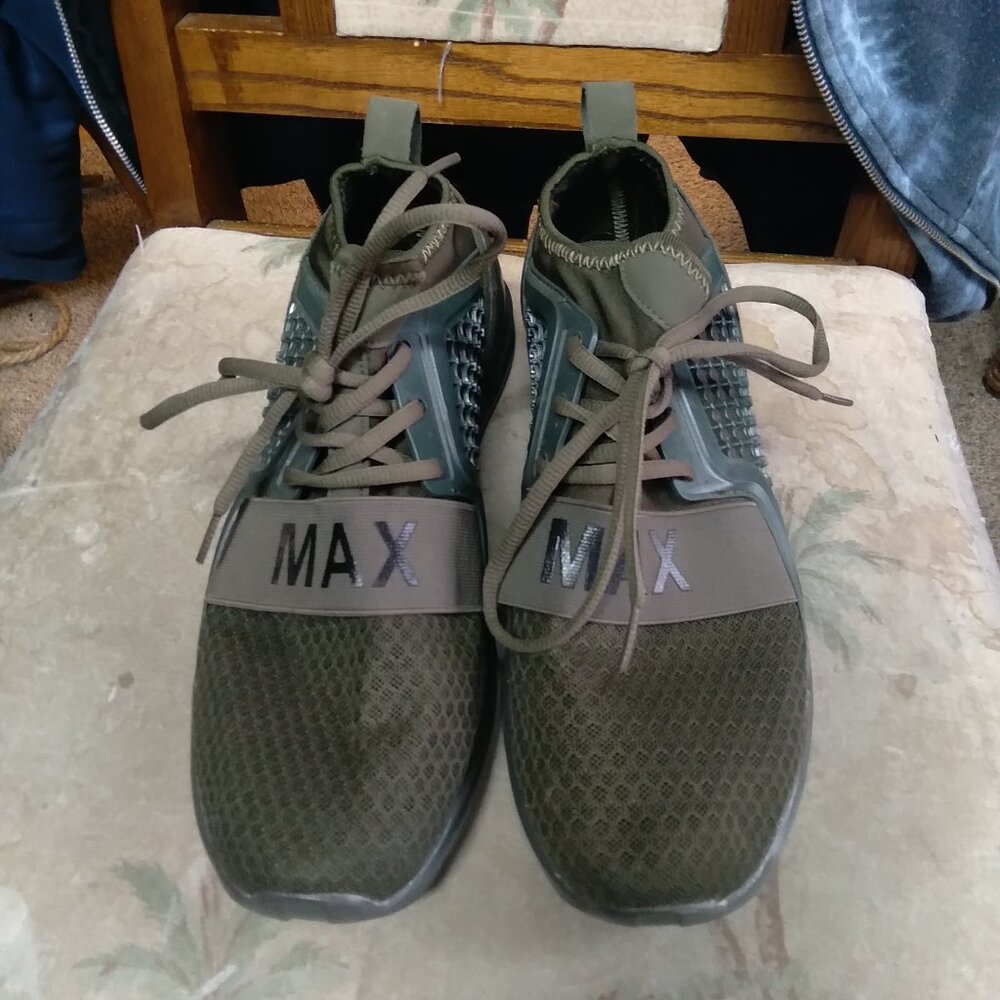 Max Men's shoes, Light weight shoes